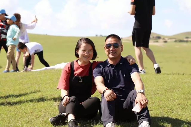 乾港集團高層草原自駕游