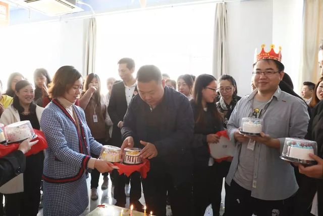 乾港生日會 乾港生日會